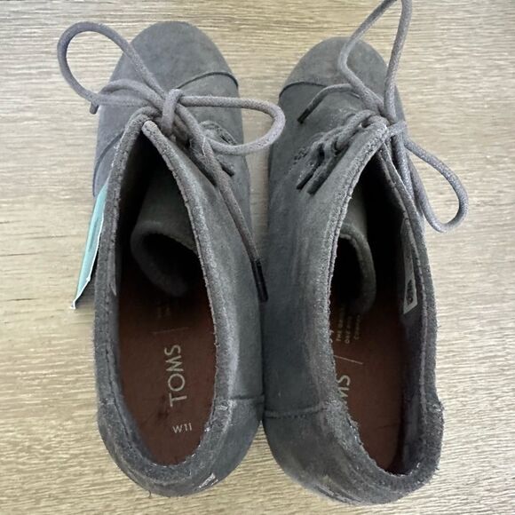 NWT TOMS Gray Suede Leather Wedge Ankle Boots Booties 11 - Picture 6 of 8